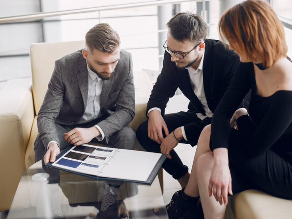 Crafting Tailored Business Solutions